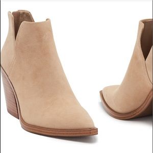 Vince Camuto Gigietta Bootie